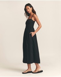ST MRLO - Lanah Midi Dress