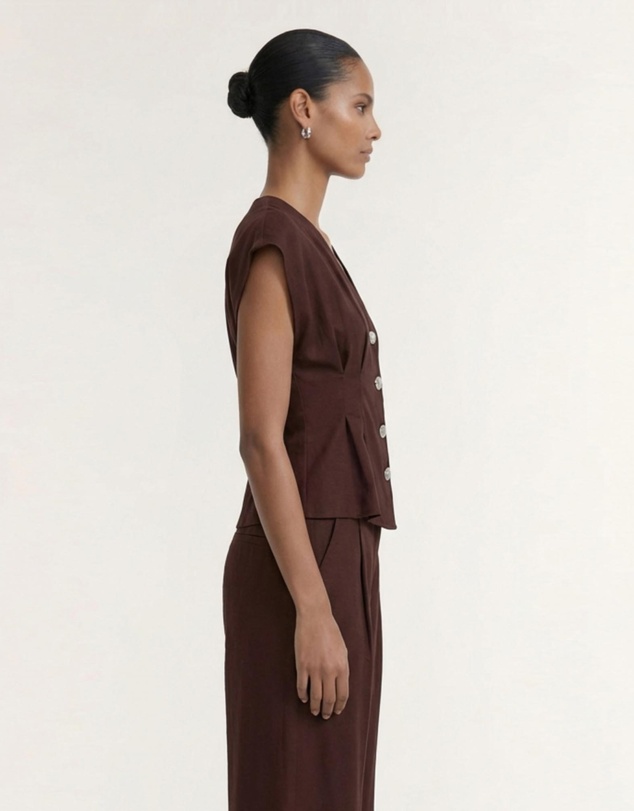 Staple the Label - Rhodes V-Neck Top
