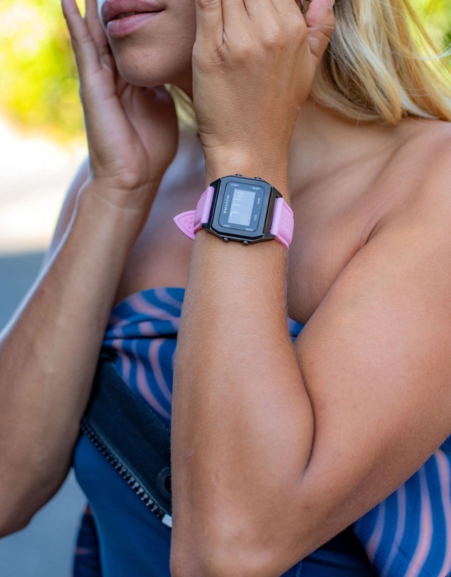 Maxum - Raglan Tide Watch – Black Case, Black Dial & Pink Silicone Strap