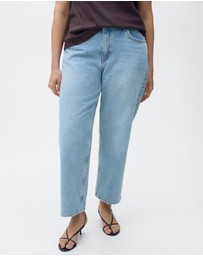 M.N.G - Blanca Mid-Rise Straight Jeans