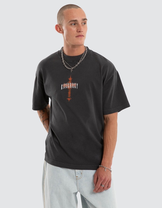 Kiss Chacey - Cathartic Street Tee