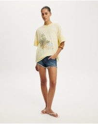 Cotton On - V Neck Vacay Graphic Tee