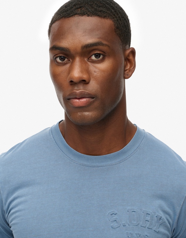 Superdry - Athletic Emboss Relaxed Tee