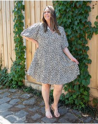 Love Your Wardrobe - Ocelot Spot Tiered Dress