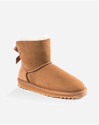 Ozwear Connection Uggs - Ugg Classic Mini Bailey Bow Boots (Water Resistant)