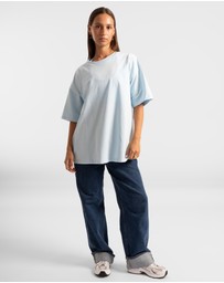 Active Basics - Oversized Tee