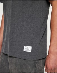 Alpha Industries - Essential Relaxed Tee