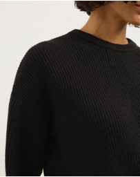 Atmos&Here - Rory Button Detail Crew Neck Jumper