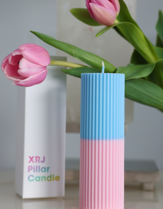 XRJ Celebrations - Pillar Two-Tone Cotton Candy Candle