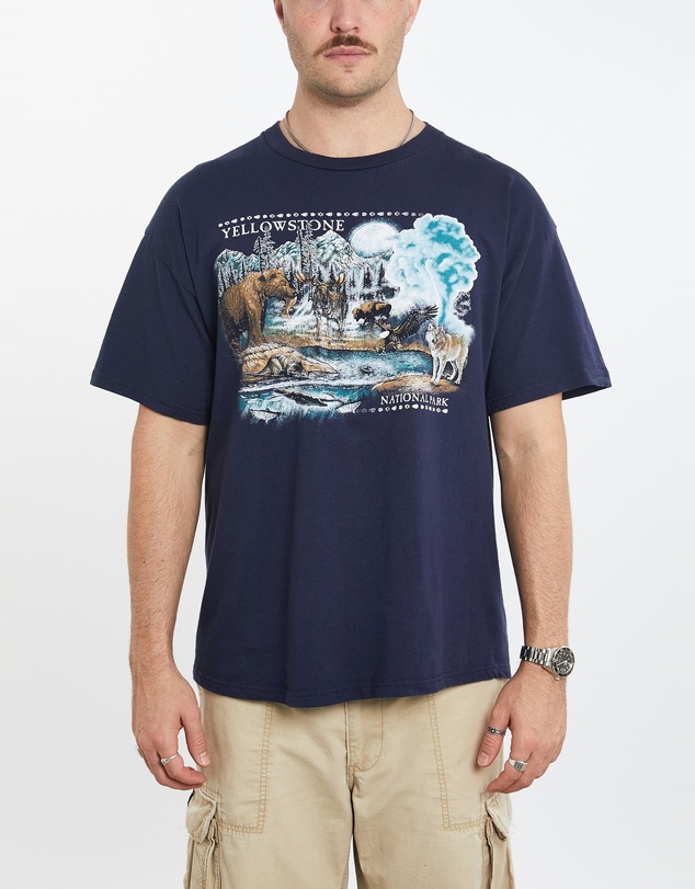 Vintage by The Real Deal - Pre Loved - Vintage 90s Yellowstone National Park Wildlife Tee