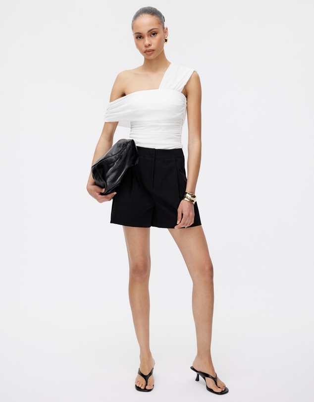 Minima Esenciales - Sonnet Tailored Short