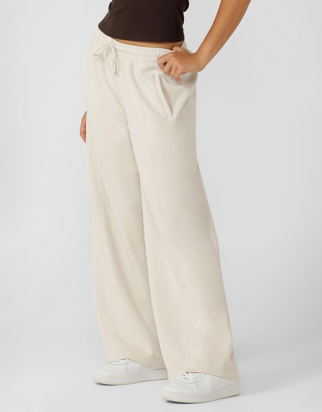 Lorna Jane - Cloud Nine Relaxed Track Pants