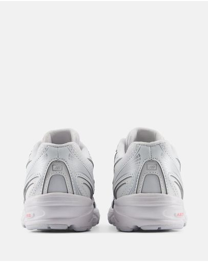 SILVER METALLIC