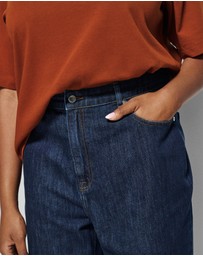 Commonry - The High Rise Crop Girlfriend Jean