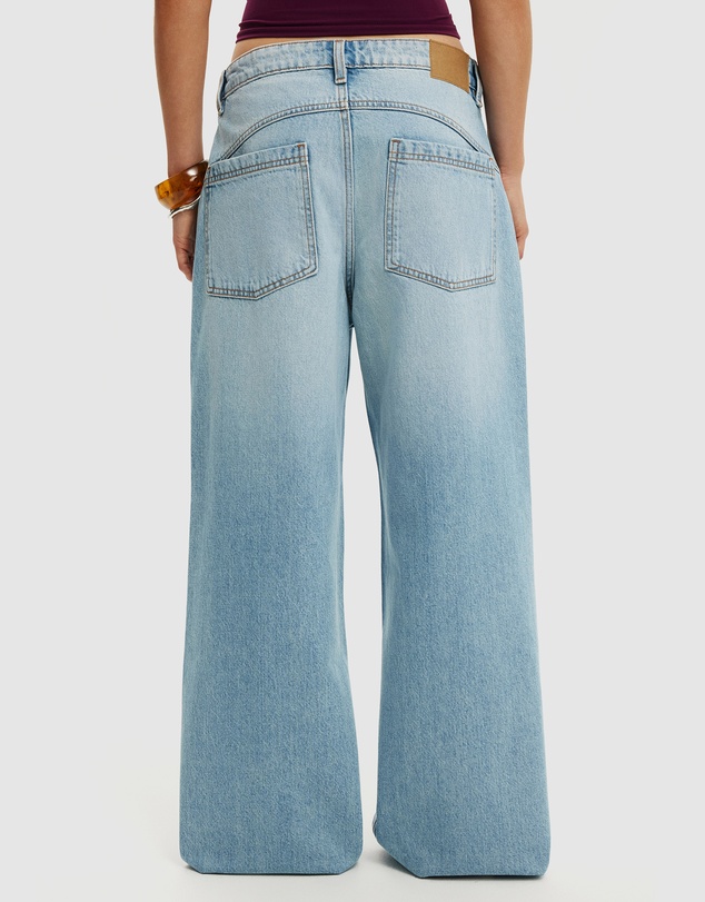 Cotton On - Low Super Baggy Jeans