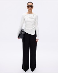 Minima Esenciales - Eliana Long Sleeve Draped T-Shirt