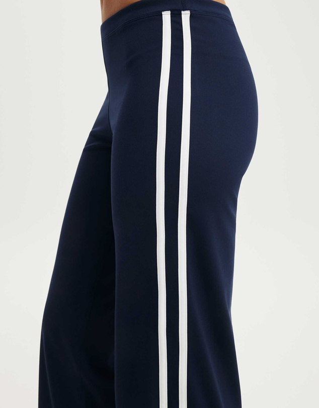 Cotton On Body Active - Ultra Soft Low Rise Straight Leg Pant