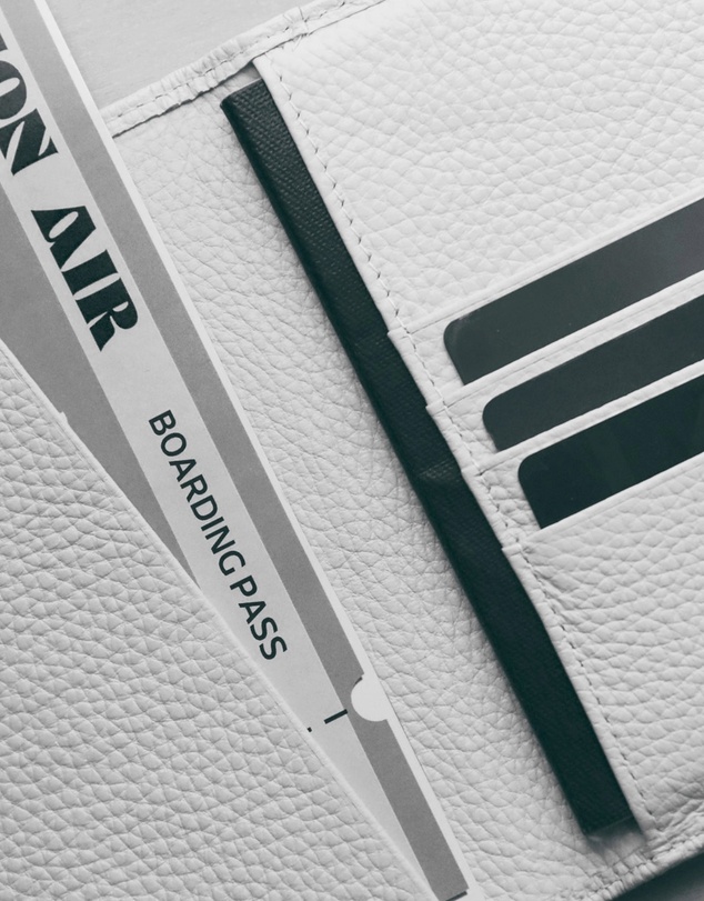 Mon Purse - Luxe Leather Passport Wallet