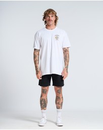 Vacancy Co - Nurture Nature Tee