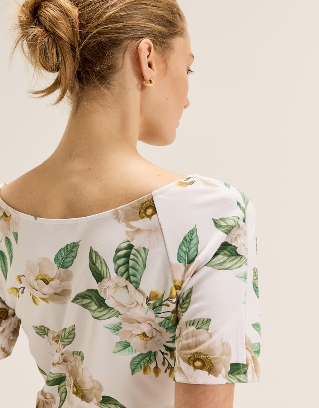 Review - Peony Top