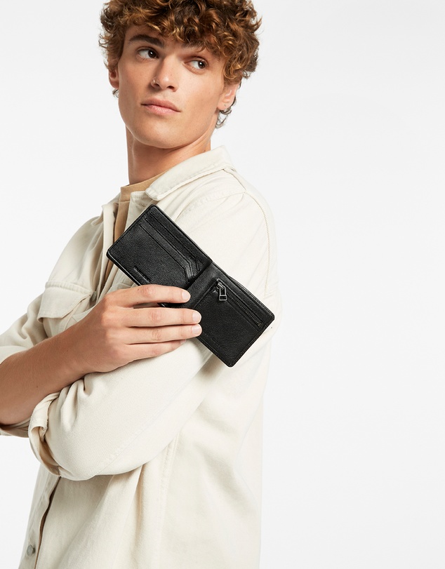 Status Anxiety - Leonard Wallet