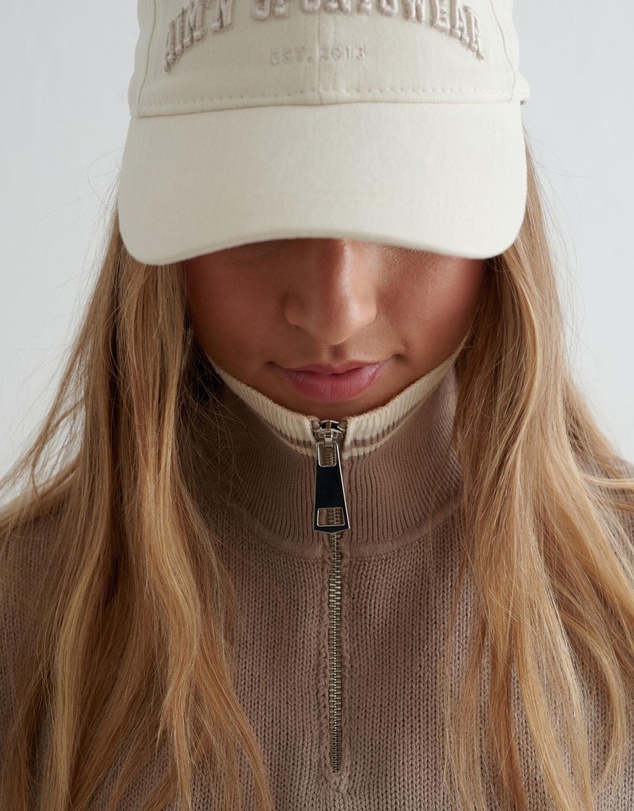Aim'n - Varsity Cap
