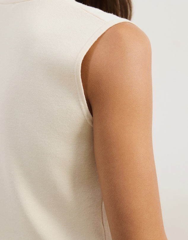 Atmos&Here - Noel V-Neck Sleeveless Knit Cardigan