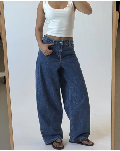 Dazie - Palma Mid Rise Barrel Jeans