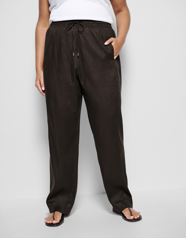 Commonry - Stephanie Pant