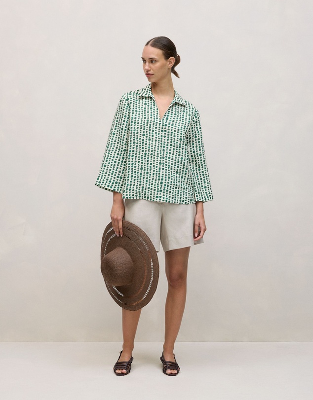 Trenery - Yarn Dyed Linen Blend Tailored Short in Flax