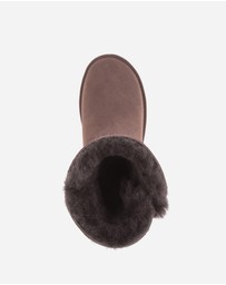 Ozwear Connection Uggs - Ugg Classic Short Button Boots (Water Resistant)