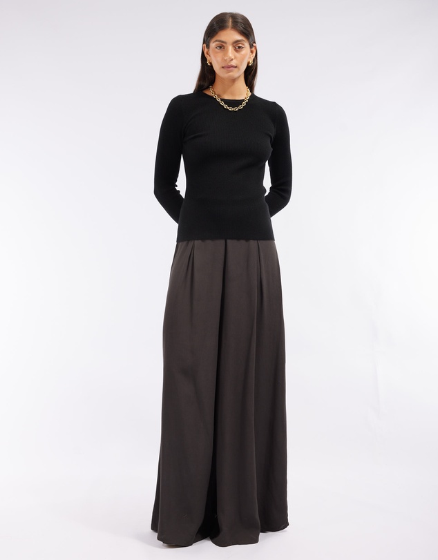 Amelius - Afina Long Sleeve Knit Top