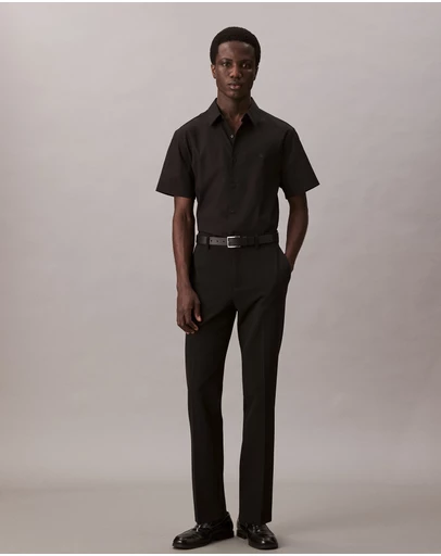 Calvin Klein - Cotton Stretch Classic Button Down Shirt