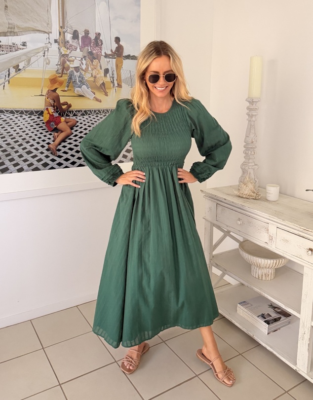 Esther & Co - Iolana Dress - Deep Green Long Sleeve