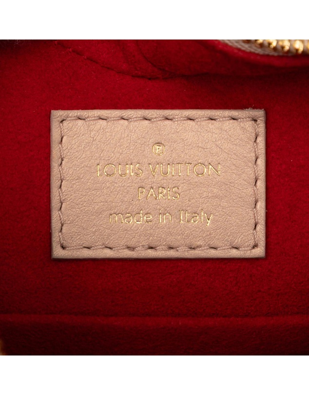 Pre-Loved by Azura Reborn - Pre-Loved Monogram Embossed Lambskin Fall In Love Sac Coeur