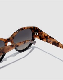 Hawkers Co - HAWKERS - Havana MIRANDA Sunglasses for Men and Women UV400