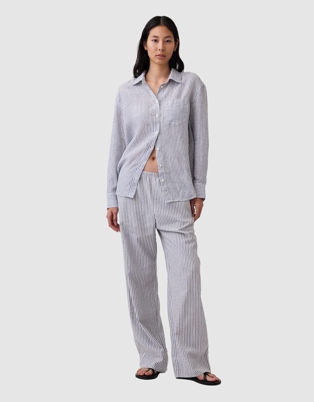 GAP - The Relaxed Shirt
