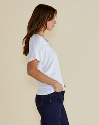 Betty Basics - Maui Tee