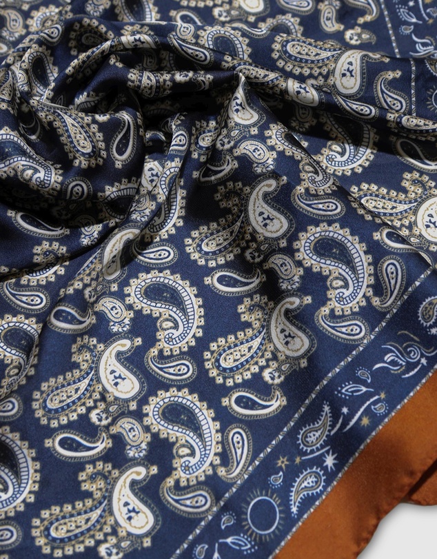 Belle & Bloom - Library Romance Fashion Scarf