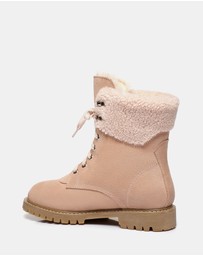 EVERAU - Australian Shepherd Ugg Mina Cow Suede Upper Martens