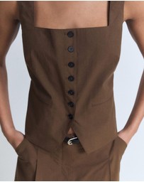 M.N.G - Huga Vest