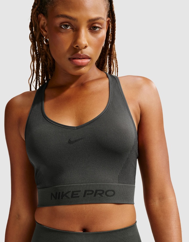 Nike - Nike Pro Seamless Dri-FIT Cropped Tank Top
