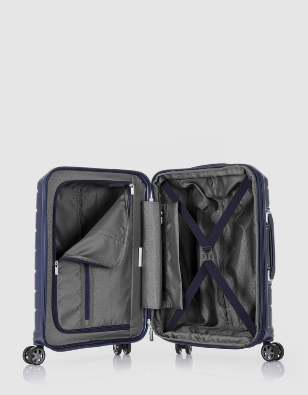 Samsonite - Oc2Lite 55cm Spinner Suitcase