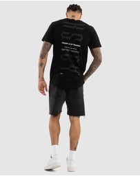 Kiss Chacey - Trapped Dual Curved Tee