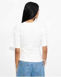Dazie - Ava Twist Detail Short Sleeve Tee
