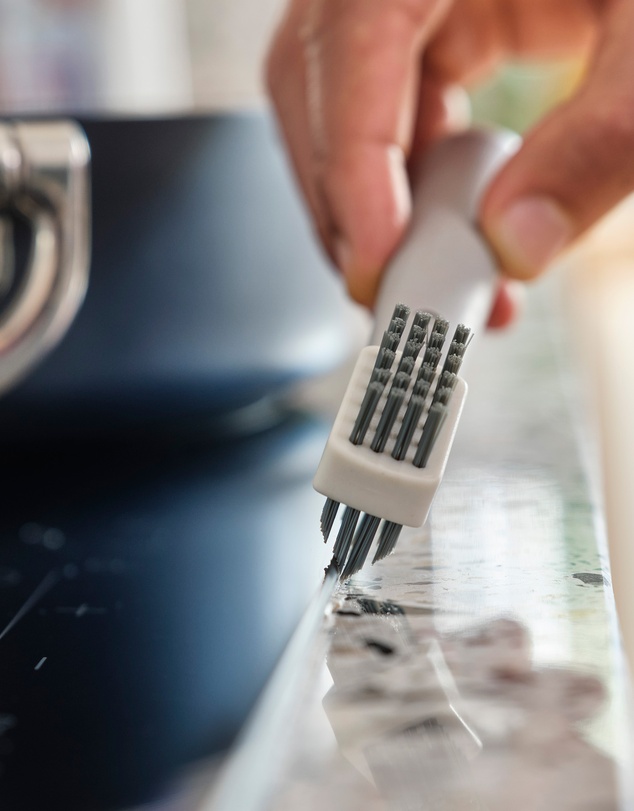 Joseph Joseph - CleanTech™ 3-in-1 Detail Cleaning Brush