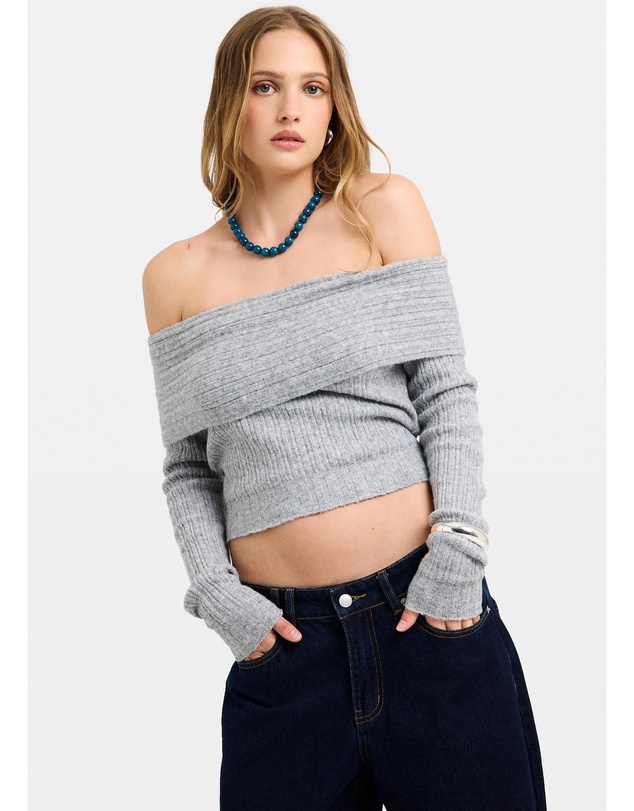 Alice In The Eve - Claudia Off Shoulder Rib Knit Top
