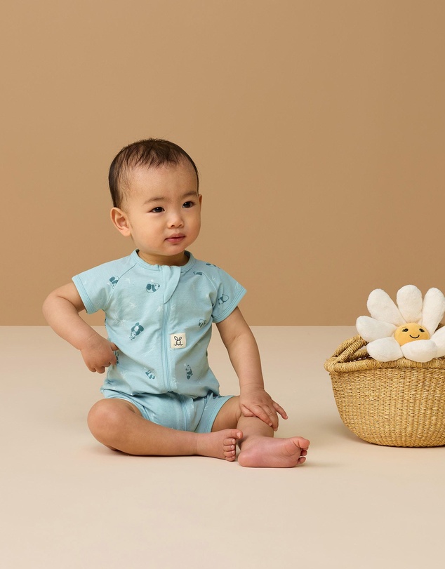 ergoPouch - Layers Short Sleeve 0.2 TOG - ICONIC EXCLUSIVE - Babies
