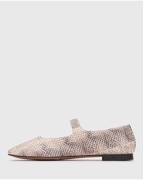Betts - Mystique Mary Jane Flats