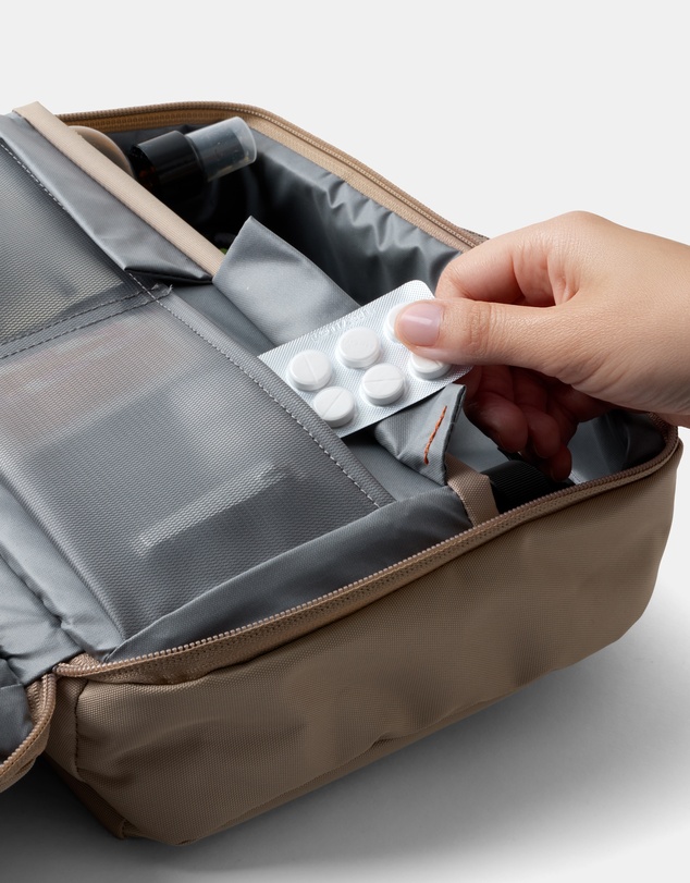 Bellroy - Hanging Toiletry Kit Plus